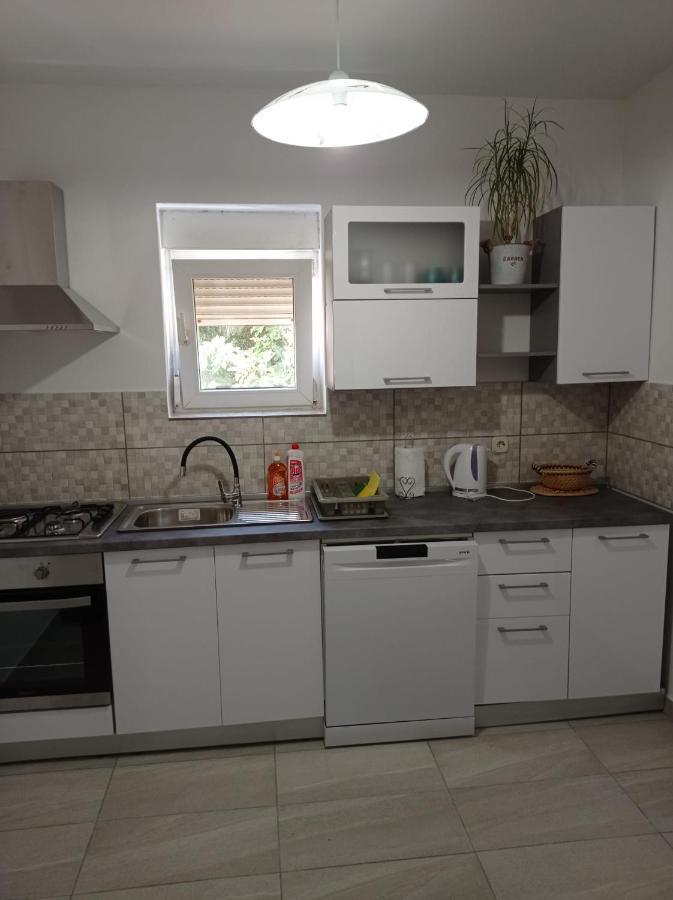 Apartman Vesna Pag Leilighet Pag Town Eksteriør bilde