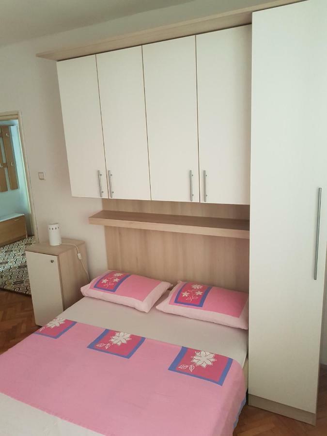 Apartman Vesna Pag Leilighet Pag Town Eksteriør bilde