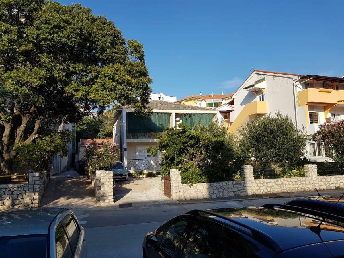 Apartman Vesna Pag Leilighet Pag Town Eksteriør bilde